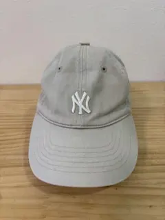 ベージュ ベースボールキャップ MLBロゴのサムネイル