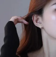 ♥️人気商品♥️おしゃれ　レディース　ピアス　人気ゴールド　高級感　海外　上品