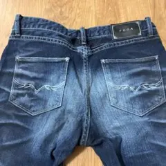 FUGA デニムパンツ インディゴブルー　　サイズ44のサムネイル