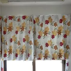 ニトリ　花柄カーテン　ボタニカル　イーニー　遮光2級　110×140 2枚セット