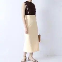 美品✨ノーブル ショルダーストラップサロペットスカート アイボリー 38のサムネイル
