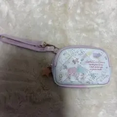 美品 未使用 キキララ パスケースポーチ キルティング リトルツインスターズ