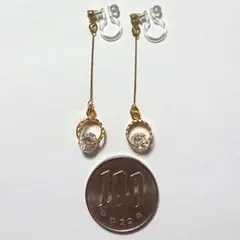 ゴールド 石 ロング ノンホール イヤリング