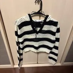 ZARA ショート丈　クロップド　ボーダーメッシュニット