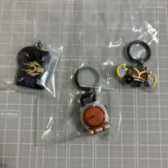 仮面ライダー　めじるしアクセサリー　3種セット