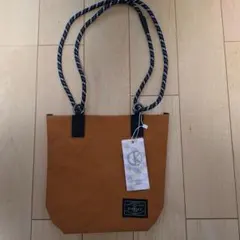 D.KELLY ダグ付き　撥水2way小物バッグ　ショルダー【 新品未使用】のサムネイル