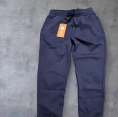 Item thumbnail for item ec00040f-8707-4ec5-b6a8-8927b8512a4f