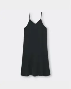 【未使用】GU サテンマーメイドキャミソールワンピースQ ブラック S