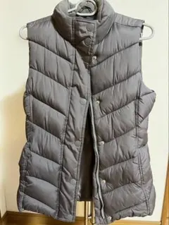 Gap ダウンベスト グレー
