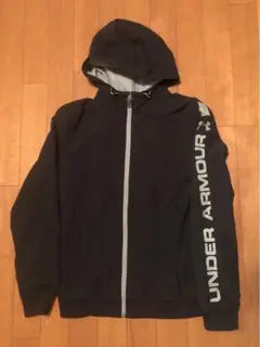 アンダーアーマー　ジップアップパーカー
