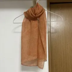 値下げ　絹100% オレンジ色の葉模様　ショール　中古　シルク