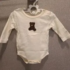 petit main クリーム色ロンパース