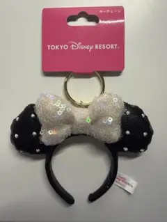 【新品・未使用】 東京ディズニーリゾート　ミニーキーチェーン