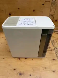 富士通加湿器（温風気化/気化式） AHD-D9K-W - メルカリ