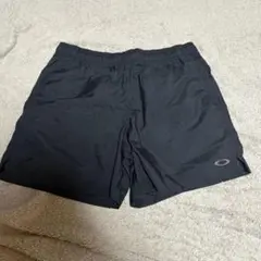 OAKLEY オークリー ショートパンツ ブラック
