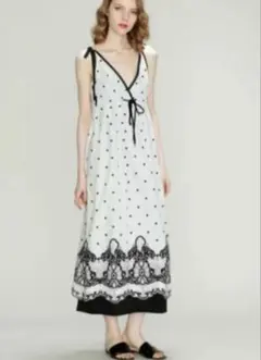 極美品 グレースコンチネンタル ジョーゼットカットワーク ワンピース