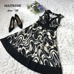 美品✨️MAITRESSEノースリーブ 総柄 マルチカラー ワンピース ドレス M