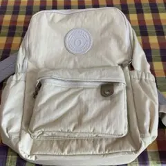 dōTERRA アイボリー リュック