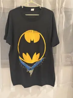 【古着・美品】バットマン　ダークナイト　Tシャツ 半袖 古着 ブラック 黒　L