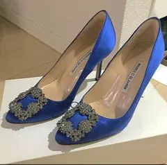 MANOLO BLAHNIK マノロブラニク　ハンギシ　サテン 34 ハンギシ サテン ヌードローズ ヒール70 マノロブラニク
