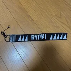 2025年最新】BIGハンドストラップ be:firstの人気アイテム - メルカリ