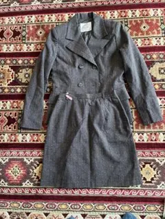 ダークグレー ダブルブレスト トレンチコート