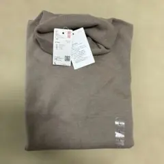 【新品未使用品】UNIQLO 3Dスフレヤーンタートルネックセーター　L