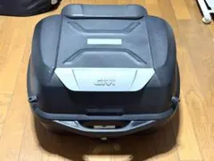 GIVIトップケース B33NTM-ADV カギ×2 - メルカリ