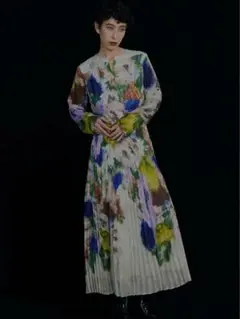Ameri UND TEXTURE ART FLOWER DRESS