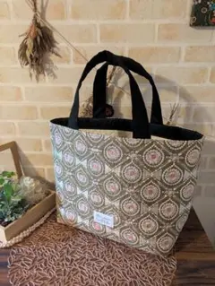 ハンドメイド★インド刺繍生地大きめトートバッグ／オリーブグリーン