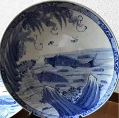 骨董品 染付 鯉 大皿 古伊万里 楽天市場】骨董○古伊万里染付鯉滝登り図大皿○ | 江戸後期-19