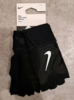 新品未使用タグ付きNike トレーニンググローブ ブラック　M