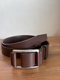 皮のベルト