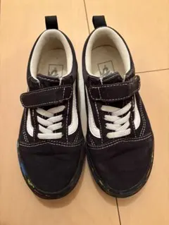 Item thumbnail for item 00dc6354-cb97-470e-a205-02cb469518ae