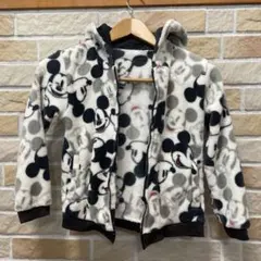 フリース　パーカー　ミッキーマウス　130cm