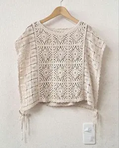 クロシェ風スクエア柄編みベスト　アイボリー