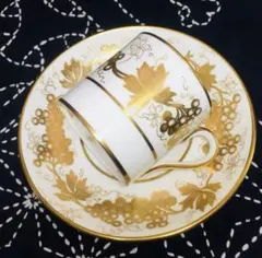 Item thumbnail for item e82e2294-ad4d-468c-9531-3044bf62c462