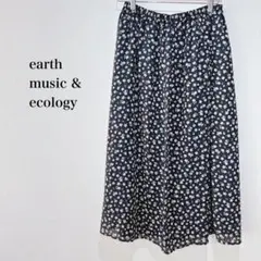 アースミュージックアンドエコロジー プリーツスカート 花柄 ウエストゴム 紺色