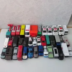 トミカ ミニカー まとめ売り 20台セット - メルカリ