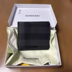 BURBERRY 二つ折り財布 ブラックのサムネイル