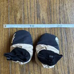 Item thumbnail for item a21362ff-9e54-456d-930f-d0227a53217c