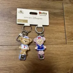 香港ディズニー　ダッフィー&シェリーメイ爪切り キーホルダーのサムネイル