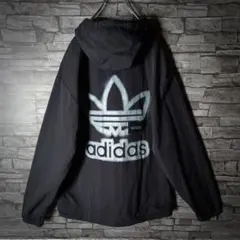 adidasフーディーナイロンジャケット マウンテンパーカー バックロゴ 胸ロゴ