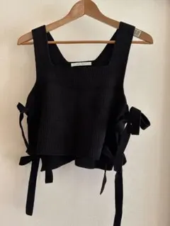 plain peaple プレインピープル　ニットベストビスチェ　ブラック未使用