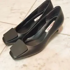 BARCLAY ブラック スクエアトゥ パンプス 23.5cm