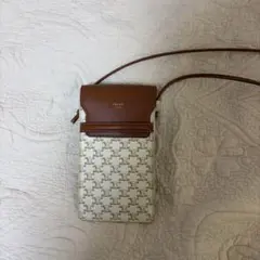 CELINE スマホショルダーバッグ ホワイト/ブラウン 楽天市場】【新品・未使用品】セリーヌ CELINE 携帯 スマホ
