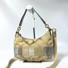 COACH オールドコーチ ワンショルダーバッグ シグネチャー パッチ