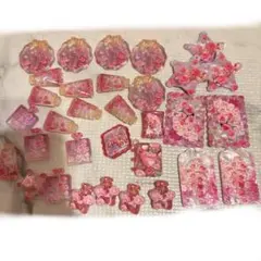 Item thumbnail for item 58e75153-f4a8-4f70-b363-fb46ce9c5d87