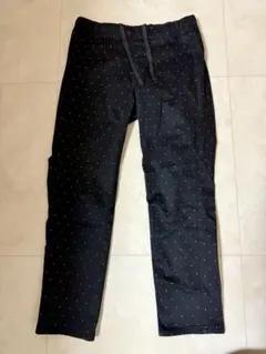 UNIQLO ユニクロ　クロップドレギンスパンツ　ブラック　水玉　ドット