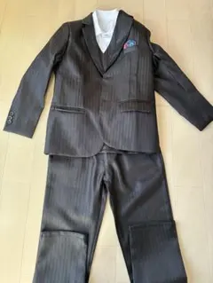 キッズ用ブラック4点スーツ